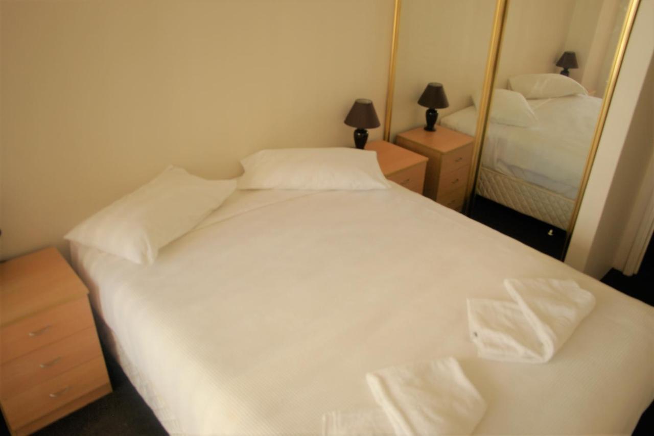 Accommodation Sydney - Kent Street Sydney Cbd Top Floor 2 Bedroom Apartment With Balcony Zewnętrze zdjęcie